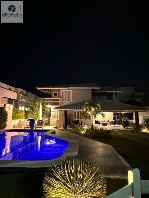 Casa à venda em Camaçari, Guarajuba (Monte Gordo), com 4 suítes, com 400 m²